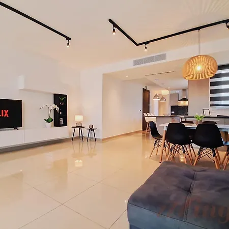 Viewpoint - Spacious 3br In St Julians 公寓