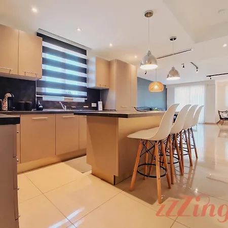 Viewpoint - Spacious 3br In St Julians Saint Julian's